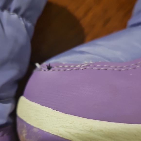 Adorababy Little Girls Snow Boots in Purple - Picture 4 of 9